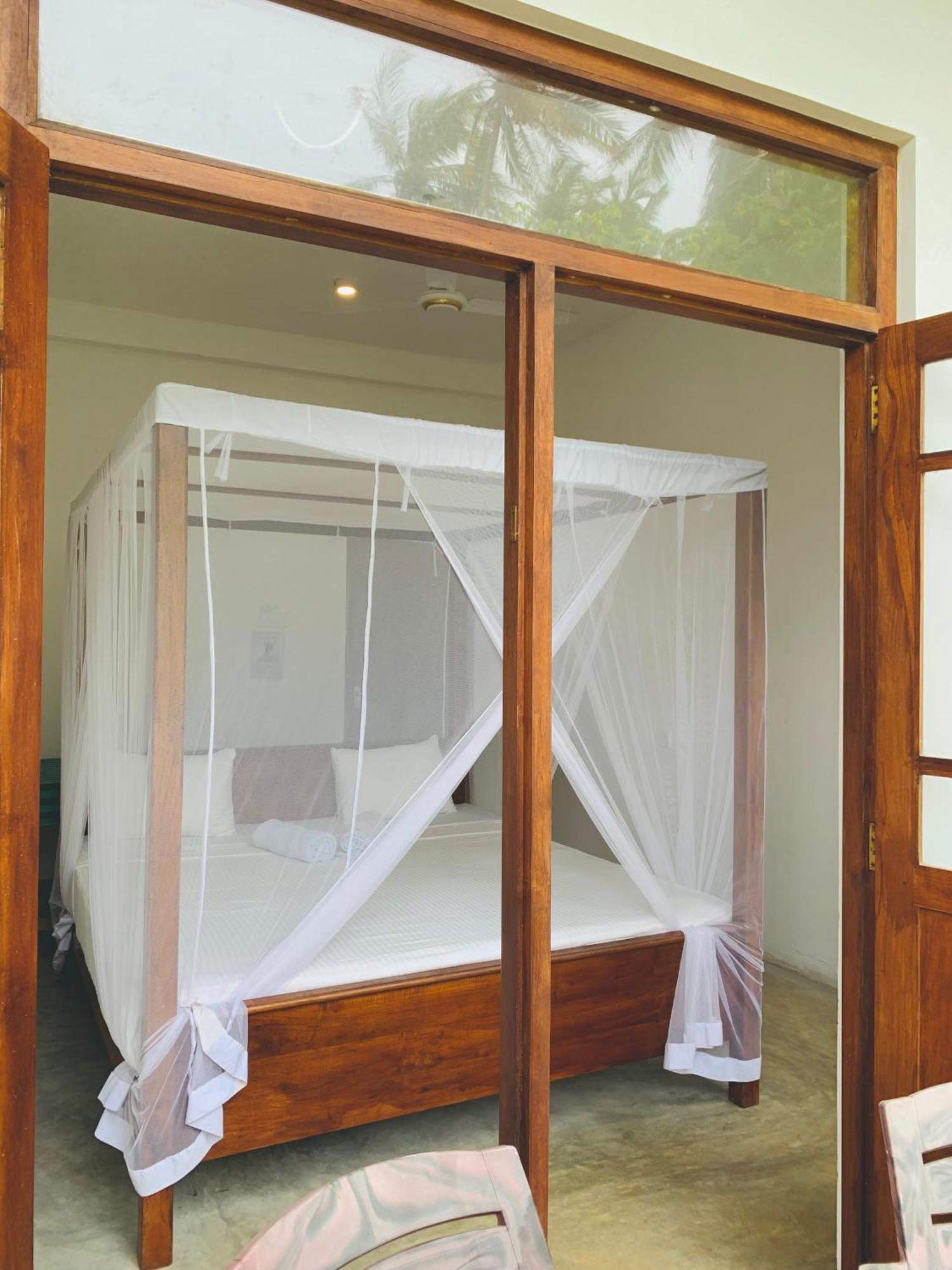 Surf Home Stay Hiriketiya Dickwella Exterior photo