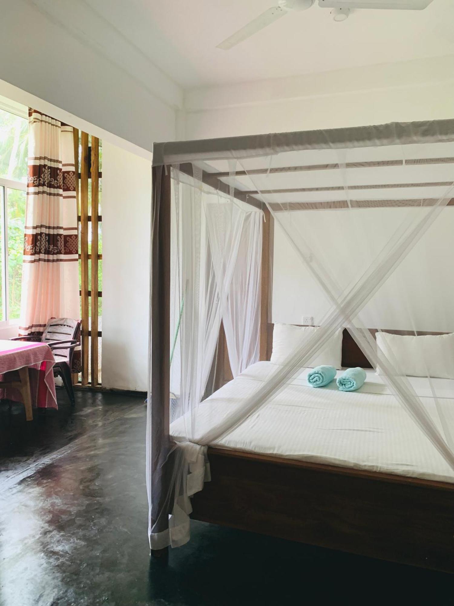 Surf Home Stay Hiriketiya Dickwella Exterior photo