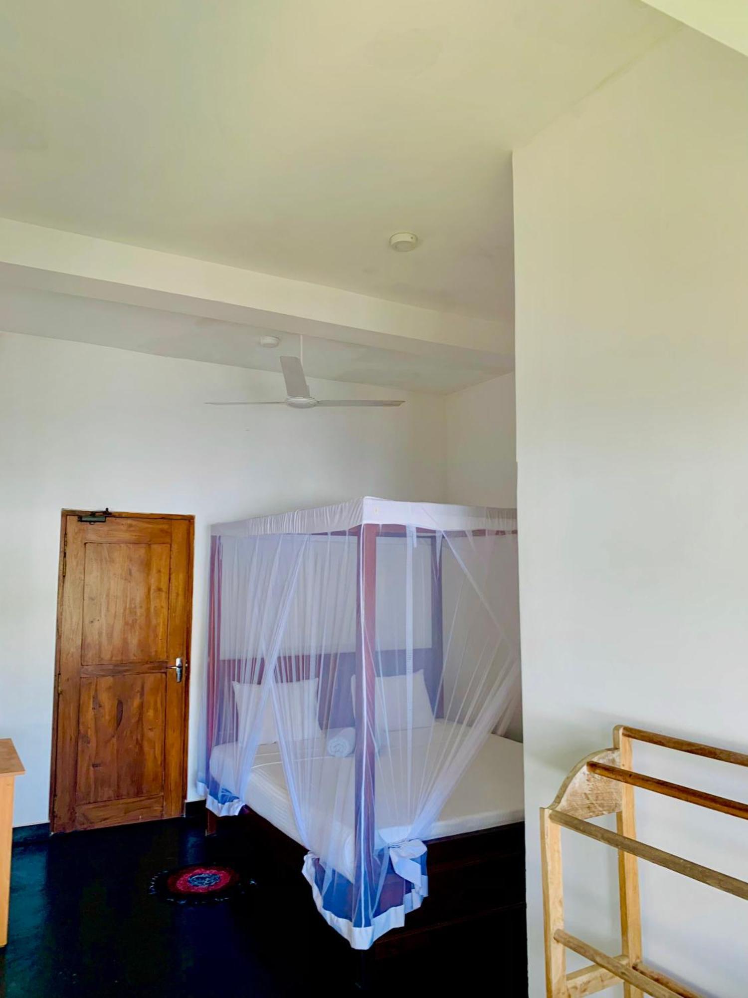 Surf Home Stay Hiriketiya Dickwella Exterior photo